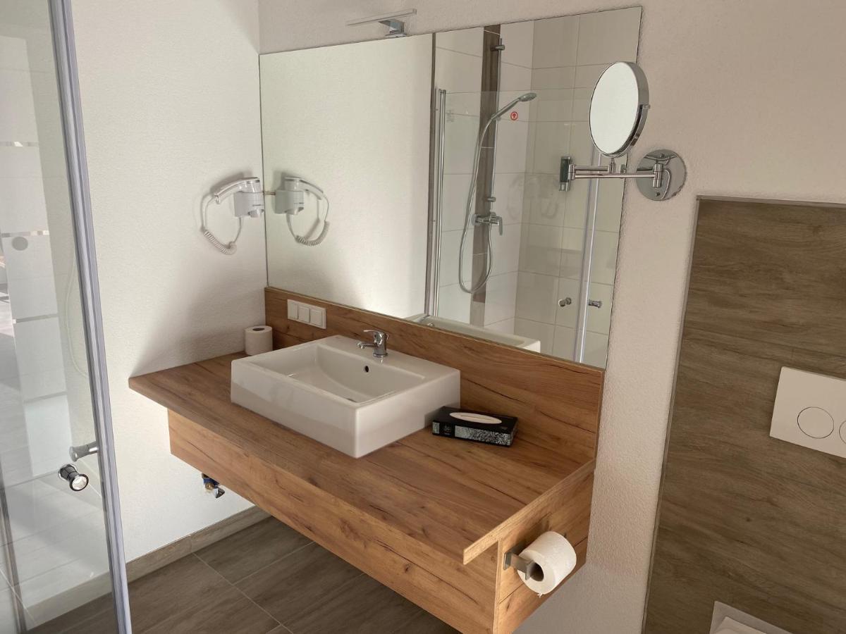 Apartmenthaus Krone Wohnen Mit Herz Bexbach Eksteriør billede